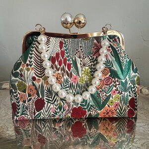 Floral Print, Spring HandBag, Purse with Pearl Handle and Kiss Lock